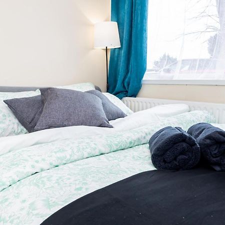Shirley House 3, Guest House, Self Catering, Self Check In With Smart Locks, Use Of Fully Equipped Kitchen, Close To City Centre, Ideal For Longer Stays, Walking Distance To Bat, 20 Min Drive To Fawley Refinery, Excellent Transport Links Southampton Esterno foto